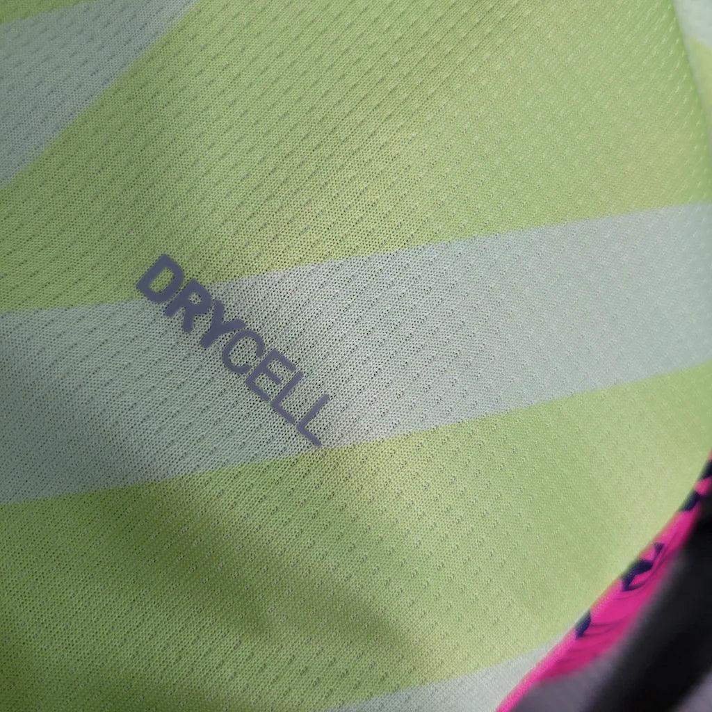 Maillot gardien Manchester City 2023 2024 Le 12 -ème Maillot, jersey de football bleu avec logo de l'équipe et détails techniques
