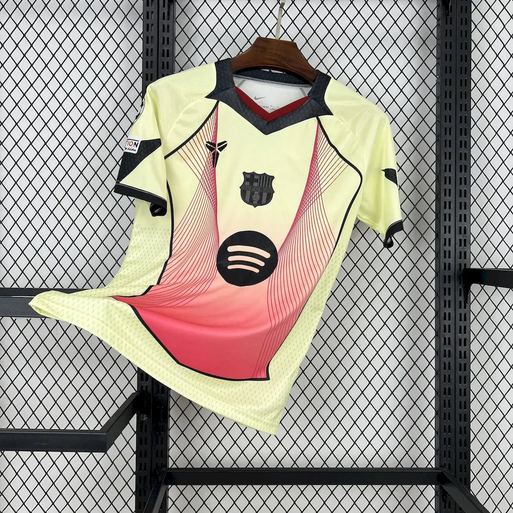 Maillot FC Barcelone concept 2025-26 de la marque Le 12 -ème Maillot, vue de face avec logo et design moderne