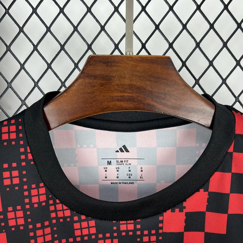 Maillot d'entraînement Benfica 2025-26, marque Le 12-ème Maillot, vue d'ensemble du maillot avec logo et détails.