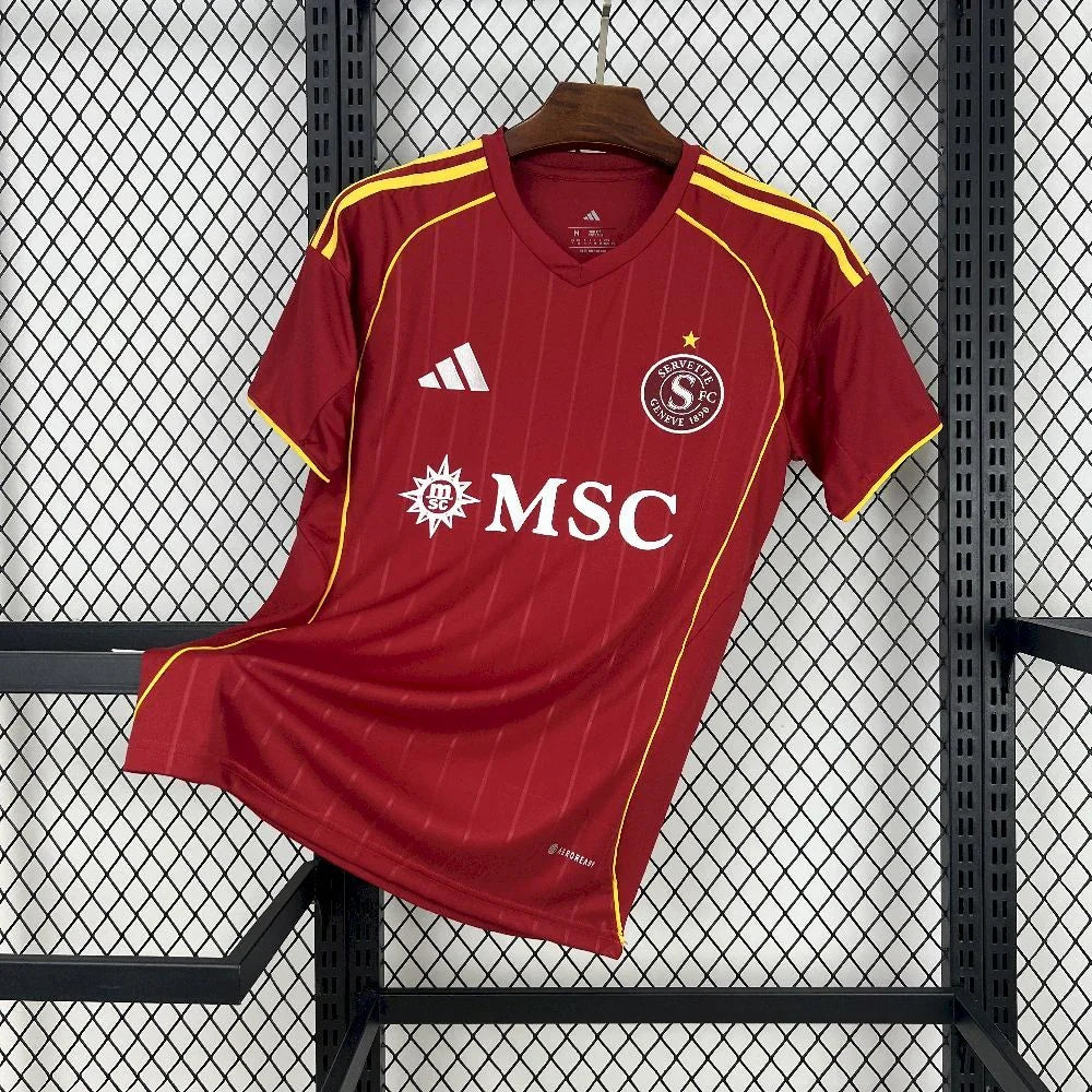 Maillot du Servette FC 2025-26 de la marque Le 12, vue de face avec logo et design sportif visible.