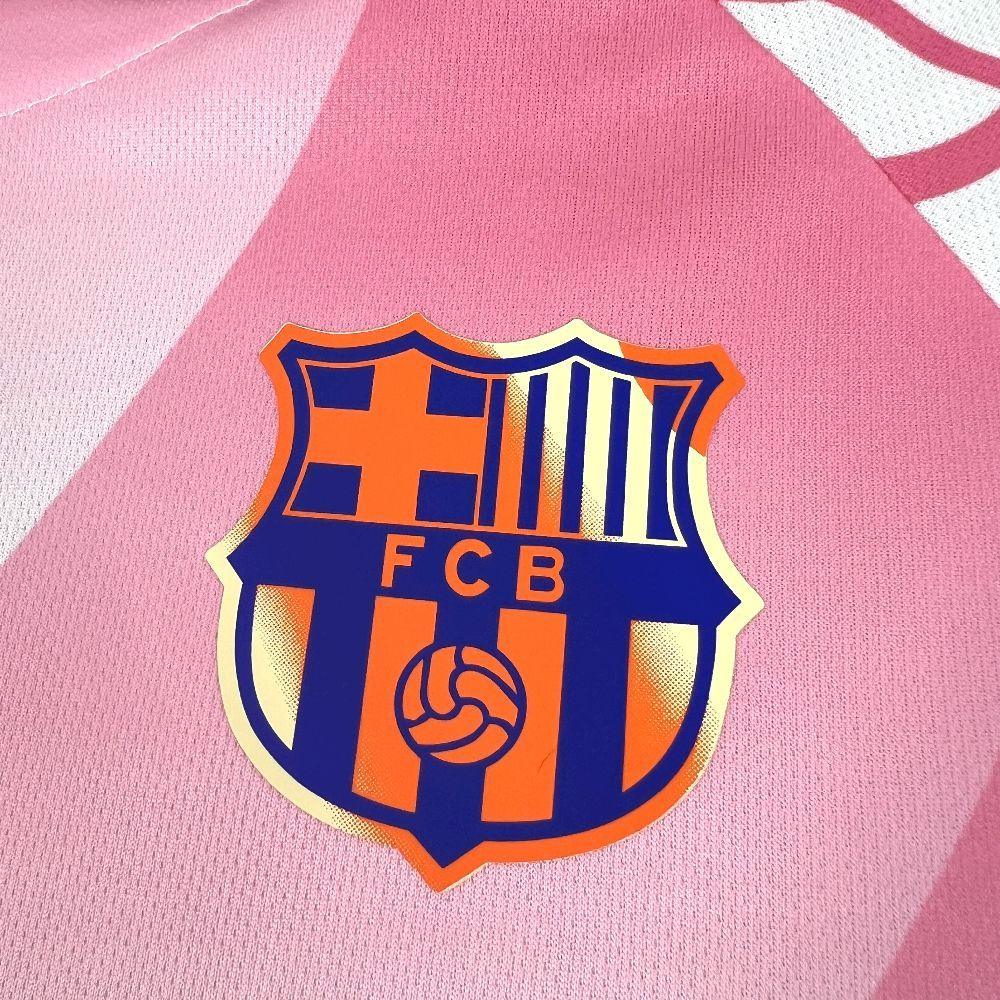 Maillot FC Barcelone concept 2025-26 par Le 12 -ème Maillot, devant avec logo et design moderne.