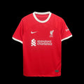 Maillot domicile Liverpool 2023 2024 Le 12 -ème Maillot, maillot de football rouge avec logo et détails du club, vue de face