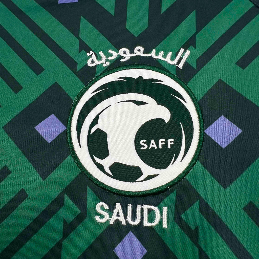 Maillot Arabie Saoudite Coupe du Monde 2026 Le 12 -ème Maillot, maillot de football avec logo national et design moderne.