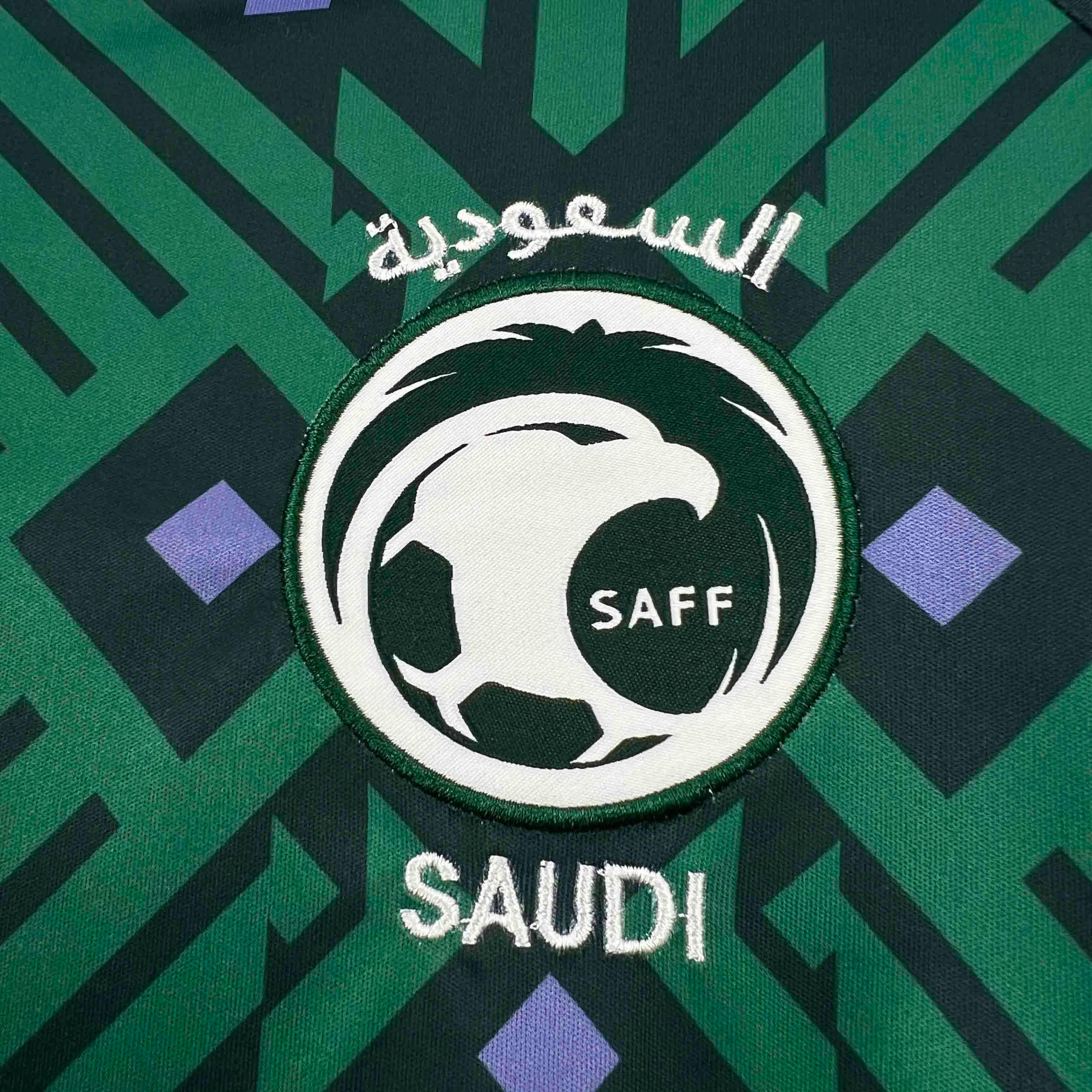 Maillot Arabie Saoudite Coupe du Monde 2026 Le 12 -ème Maillot, maillot de football avec logo national et design moderne.
