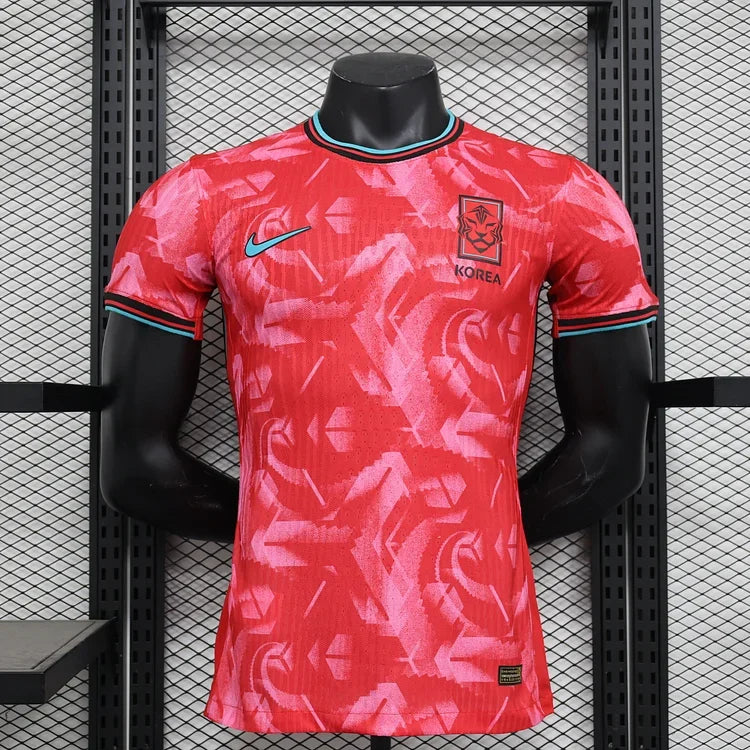 Maillot de football Corée du Sud 2024-2025, marque Le 12, vue de face, avec logo et design intérieur distinctive.