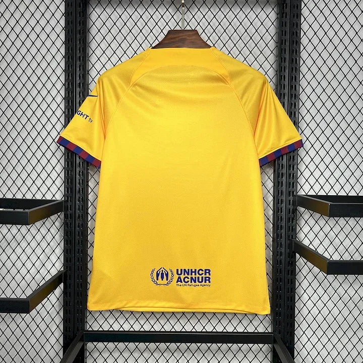 Maillot de football FC Barcelone 2024 2025, troisième maillot de la marque Le 12 -ème Maillot, vue de face avec détails du design