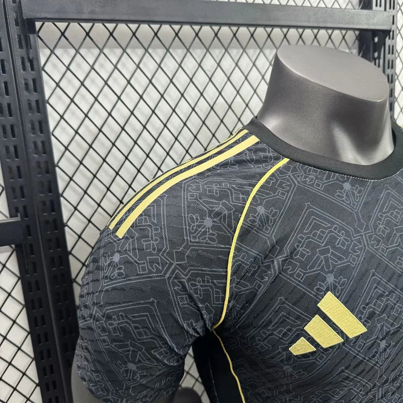 Maillot de football Mexique 2025-26, marque Le 12 -ème Maillot, vue front avec logo et design moderne.