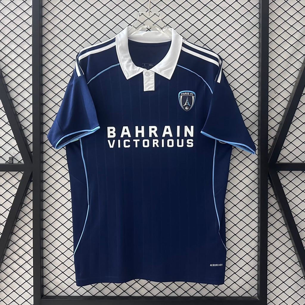 Maillot domicile Paris FC 25/26 Le 12 -ème Maillot, maillot de football avec logo et couleurs officielles du club.