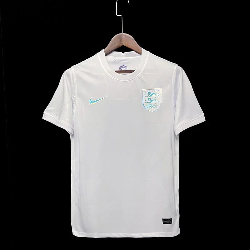 Maillot Angleterre 2022/23 Le 12 -ème Maillot, conçu avec un design conceptuel, avec les couleurs et motifs du club.