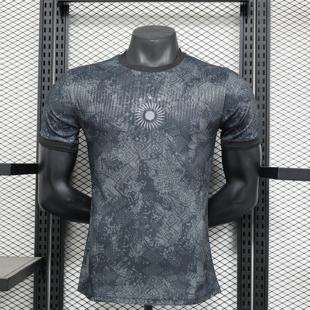 Maillot de football Le 12 Argentine 24/25, maillot spécial avec logo et design sportif visible sur le devant.