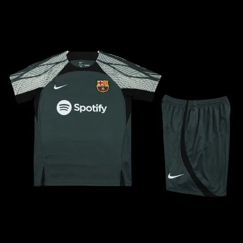 Ensemble Barcelone Le 12 -ème Maillot, maillot de football bleu avec logo du club, vue de face sur fond blanc.