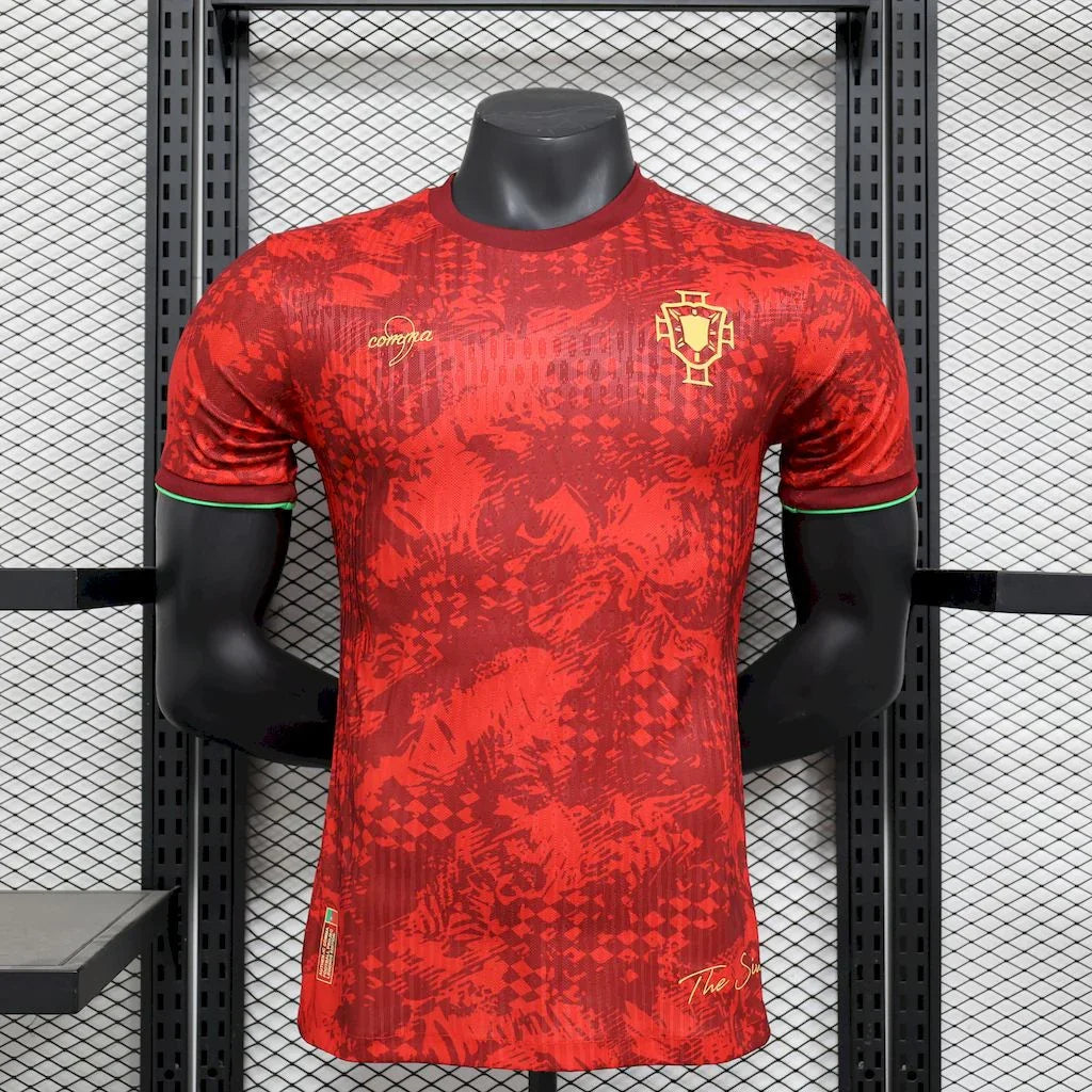 Maillot Portugal concept 2025-26 de la marque Le 12 -ème Maillot, jersey de football avec motifs et couleurs portugaises.