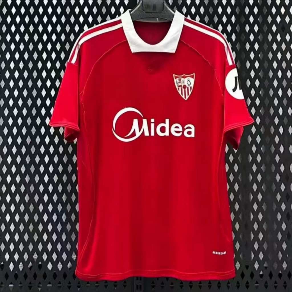 Maillot extérieur 25/26 Seville Le 12 -ème Maillot, maillot de football avec logo et design sportif visible sur l'image.