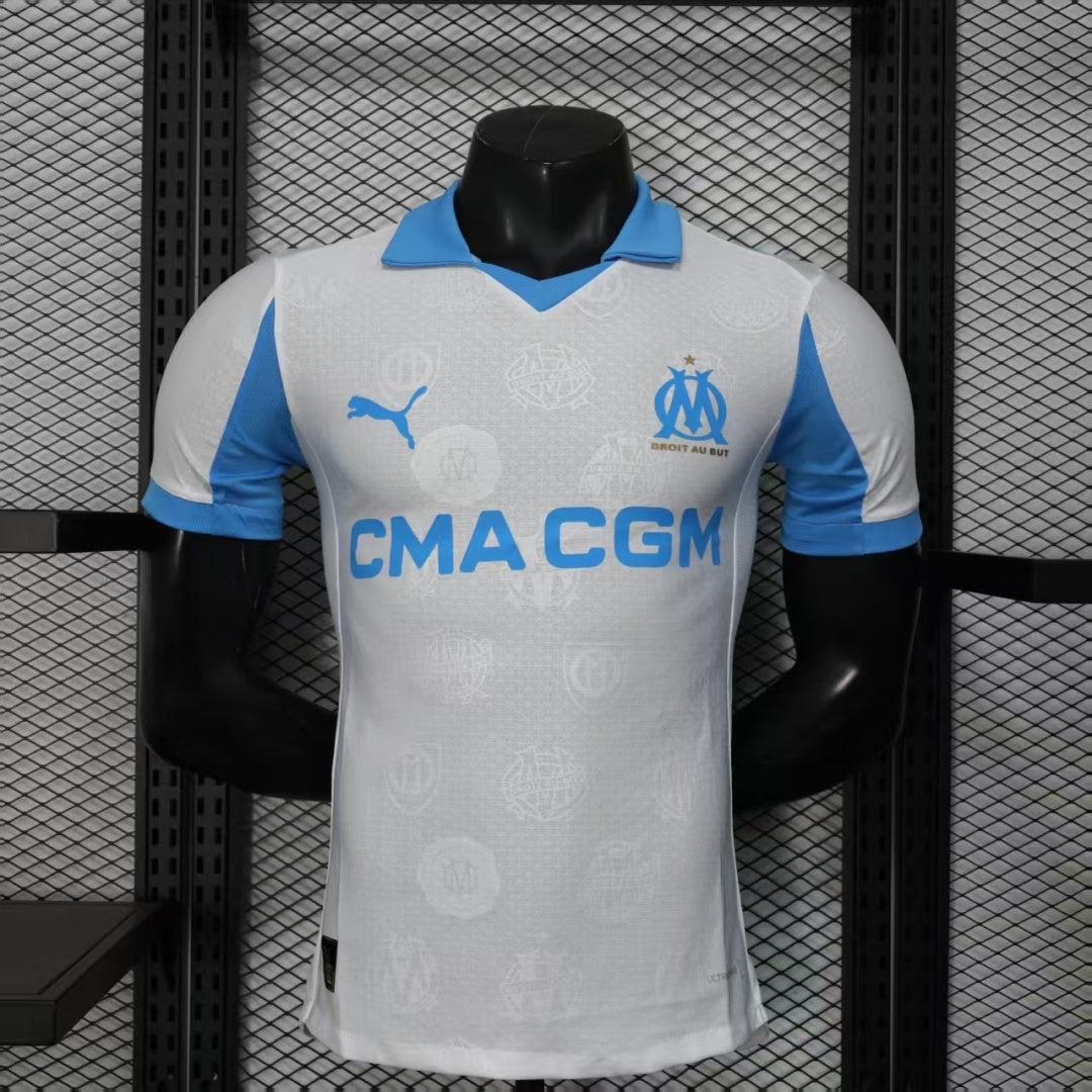Maillot domicile Marseille 25/26 Le 12-ème Maillot, maillot de football pour enfant avec logo et détails de l'équipe.
