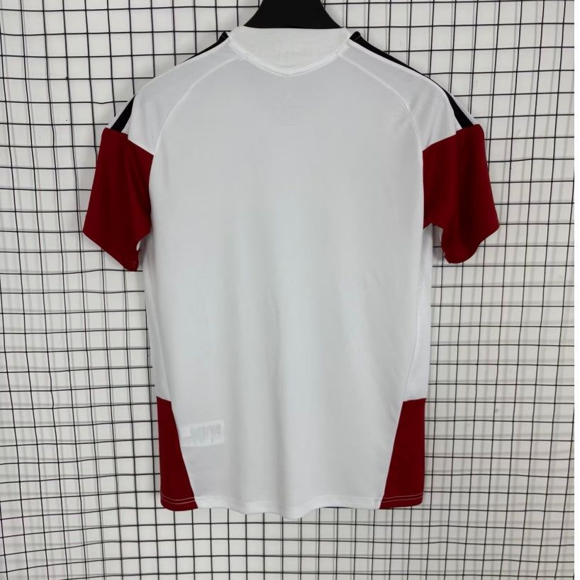 Maillot de football Allemagne 25/26 Le 12, maillot de entraînement avec logo de l'équipe nationale.
