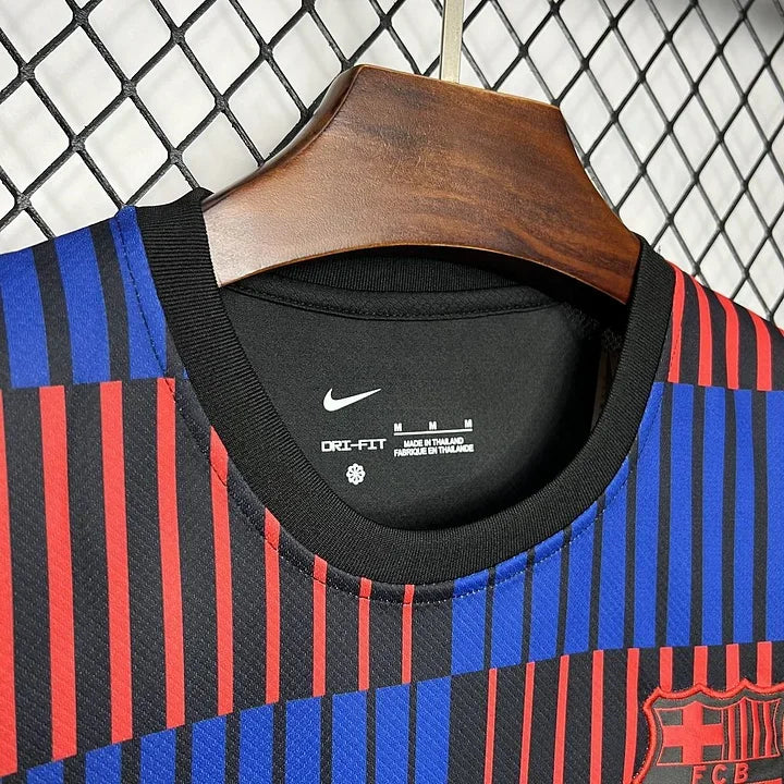 Maillot d'entraînement FC Barcelone 2024-2025 Le 12, maillot de football avec logo du club et design sportif blanc et bleu