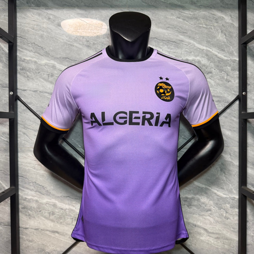 Maillot de football violet pour enfants 25/26 Algérie, marque Le 12 -ème Maillot, avec logo et design spécial.