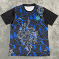 Maillot de football Inter Milan Le 12-ème, version spéciale bleu, avec logo et détails de l'équipe sur le devant.