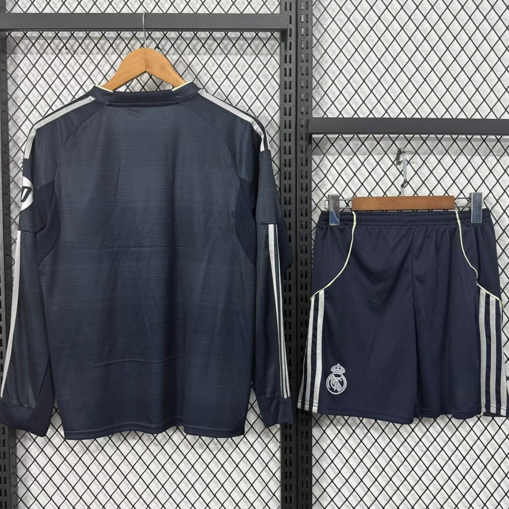 Maillot extérieur Real Madrid 25/26 Le 12 -ème Maillot pour homme à manches longues, équipe de football adulte