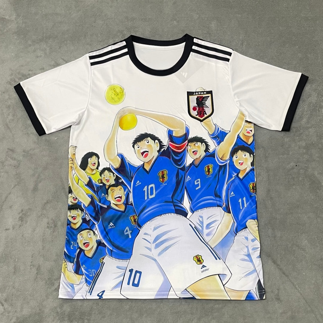 Maillot 25/26 Japan anime Spécial V de la marque Le 12 -ème Maillot, vue de face avec motifs colorés et détails du design.