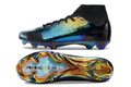 Crampons Mercurial Superfly IIX Elite, chaussures de football Nike avec semelles à crampons pour performance optimale.