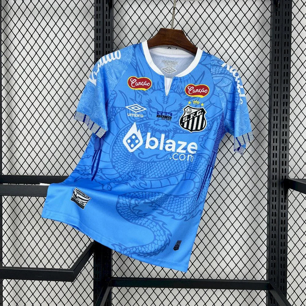 Maillot Santos concept 2025-26 de Le 12 -ème Maillot, design sportif avec logos et détails modernes.