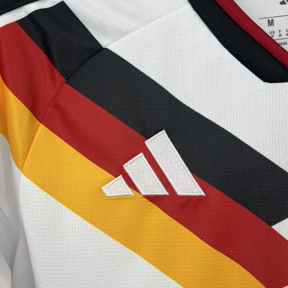 Maillot de football Allemagne 2025 Le 12 -ème Maillot, maillot officiel avec logo et couleurs nationales.