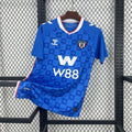 Maillot extérieur Sunderland 2025-26 de la marque Le 12 -ème Maillot, vue de face avec logo et design sportif.