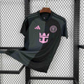 Maillot Inter Miami 25-26 de Le 12 -ème Maillot, vue front avec logo et détails de l'équipe de football.