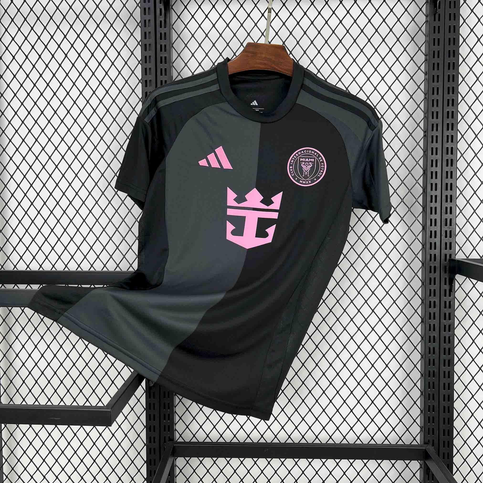 Maillot Inter Miami 25-26 de Le 12 -ème Maillot, vue front avec logo et détails de l'équipe de football.