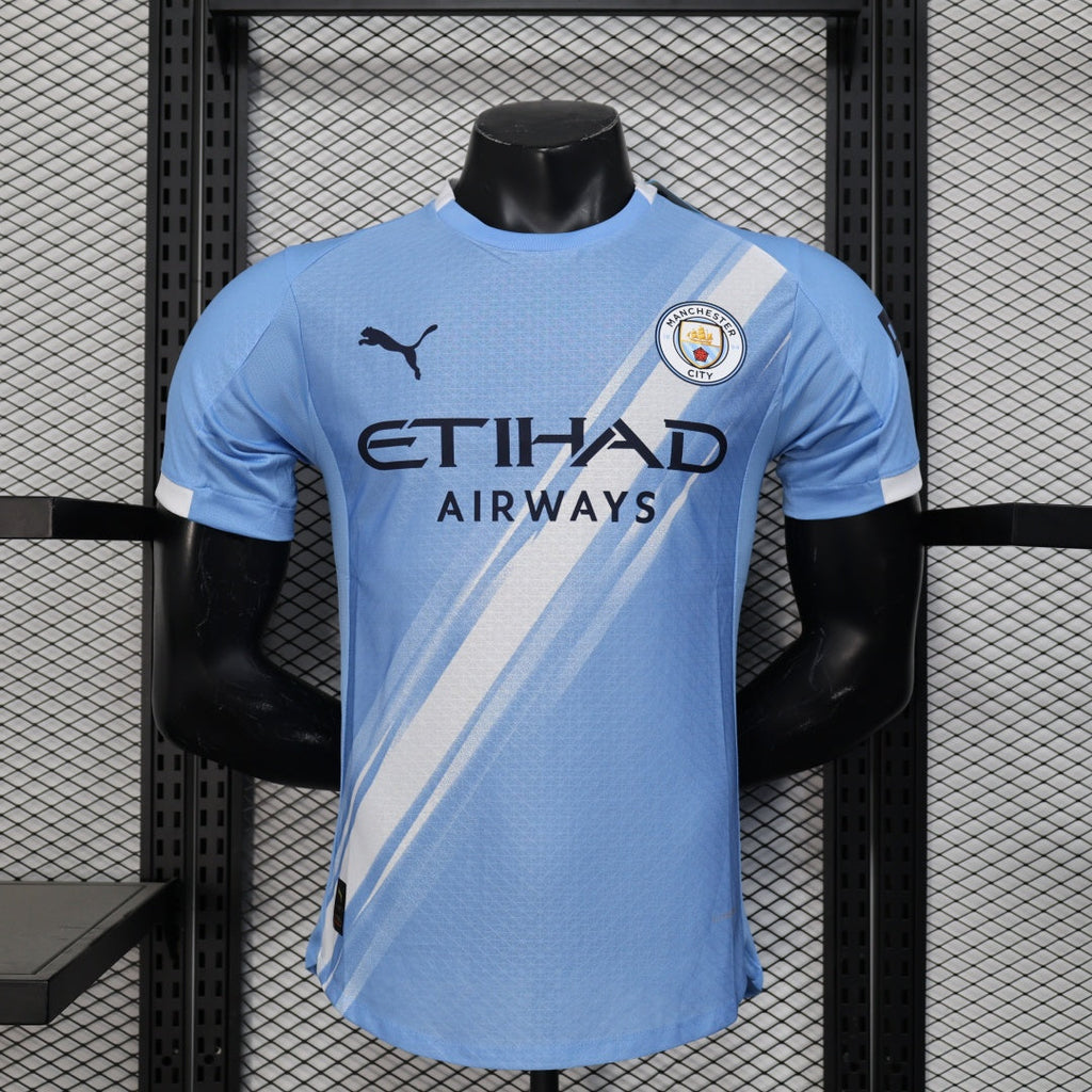 Maillot domicile Manchester City 25/26 Le 12-ème Maillot, maillot de football avec logo et design officiel.