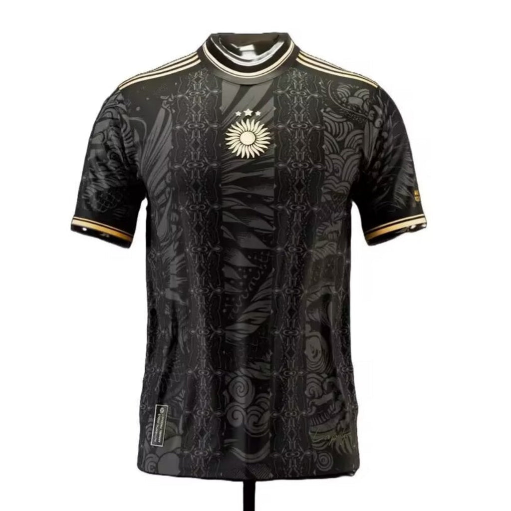 Maillot de football Argentine 25/26, modèle noir, de la marque Le 12 -ème Maillot, vue de face avec détails du design.