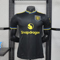 Maillot third Manchester United 25/26, marque Le 12 -ème Maillot, vue du devant avec logo et design distinctif.