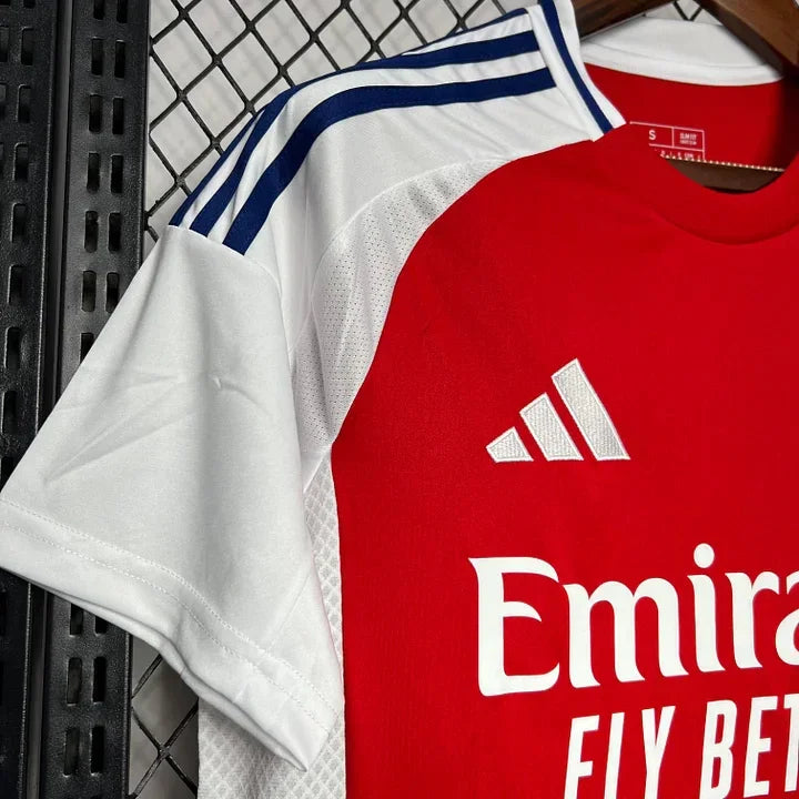 Maillot domicile Arsenal 2024/25 de la marque Le 12 -ème Maillot, vue de face avec logo et design officiel.