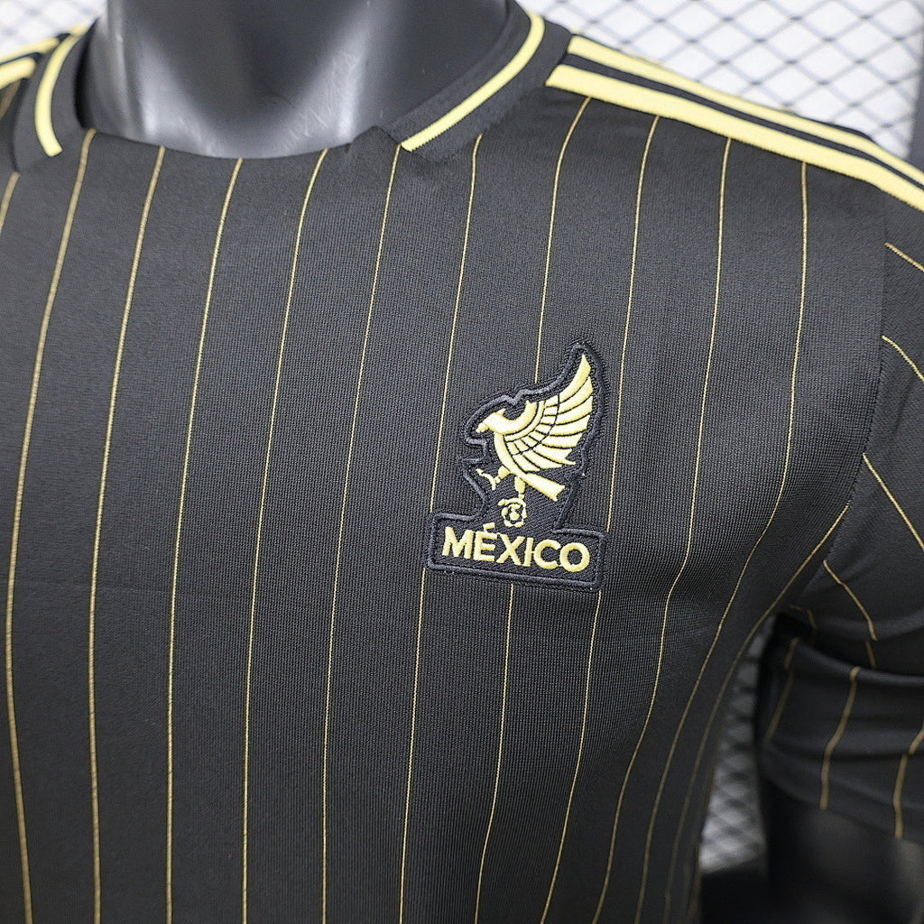 Maillot de football Mexique 2026 de la marque Le 12 -ème Maillot, vue de face avec logo et détails colorés.
