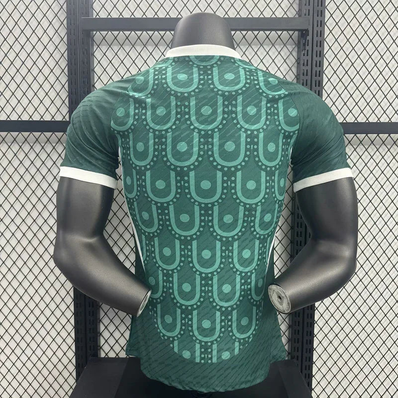 Maillot Mexique concept 2025 de Le 12 -ème Maillot, maillot de football avec design créatif et couleurs du drapeau mexicain.
