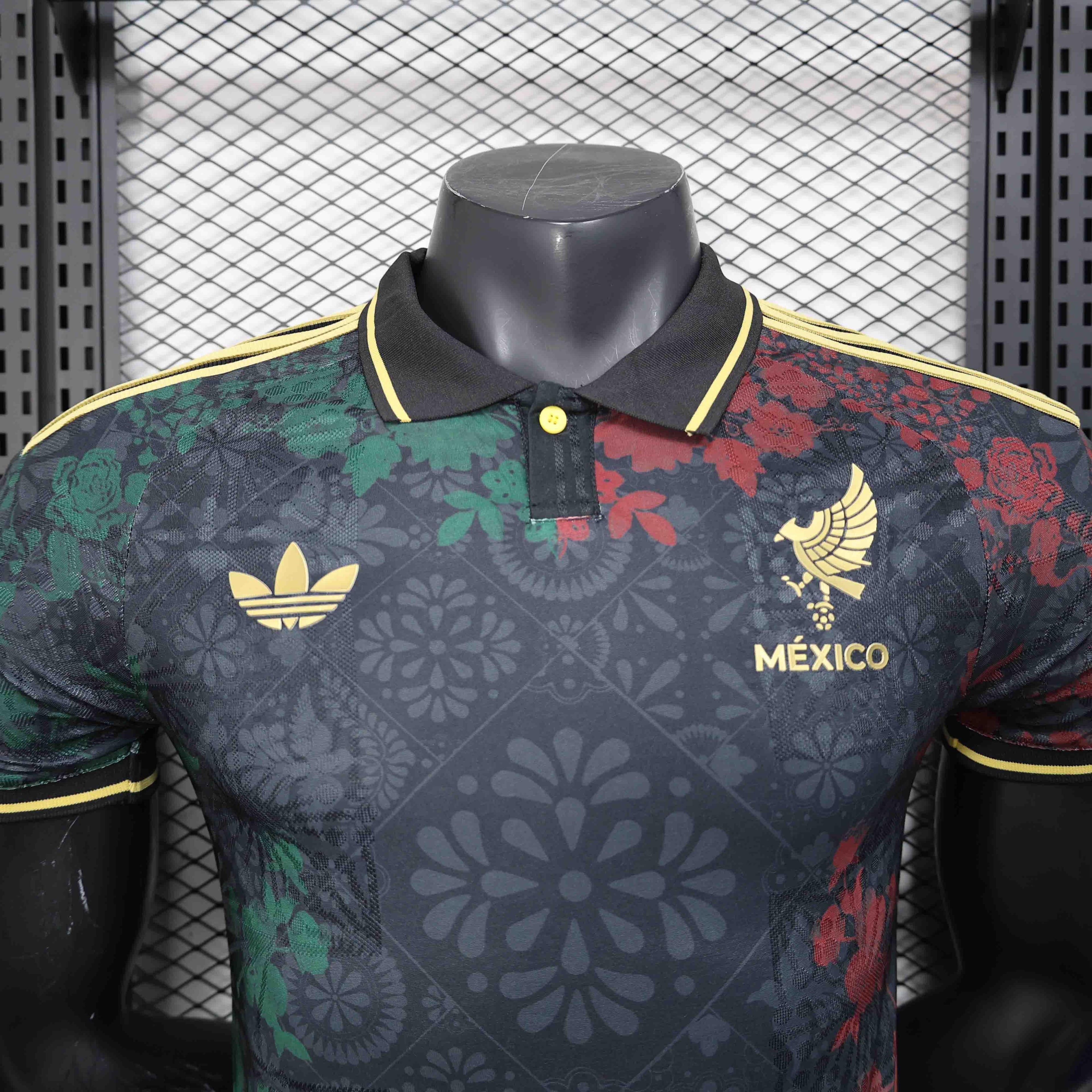 Maillot Mexique concept 2025 de Le 12 -ème Maillot, maillot de football avec design moderne, vue de face.