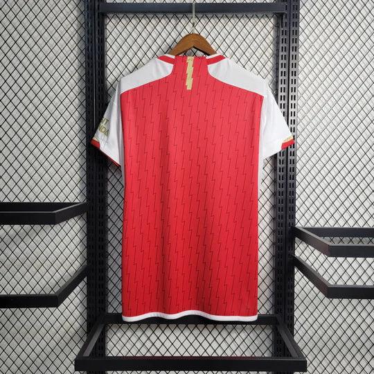 Maillot domicile Arsenal 2023-2024 Le 12 -ème Maillot, maillot de football avec logo et design officiel de la saison.