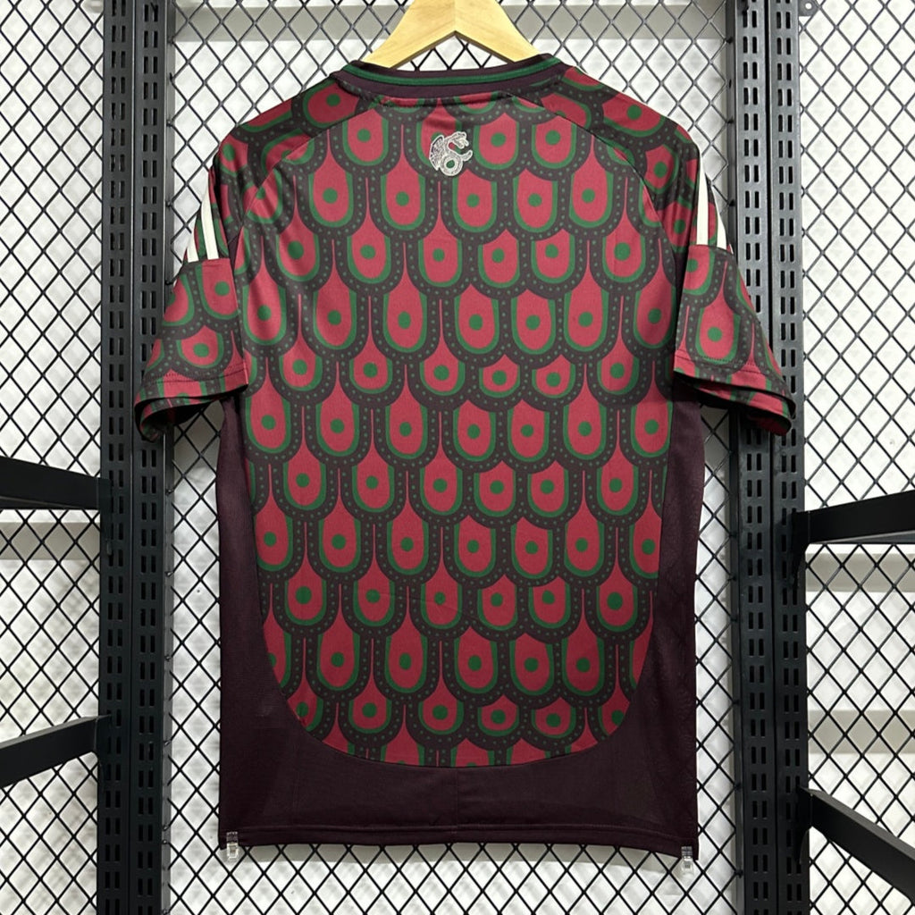 Maillot domicile 2024 Mexique Le 12 -ème Maillot, maillot de football avec logo et couleurs traditionnelles mexicaines
