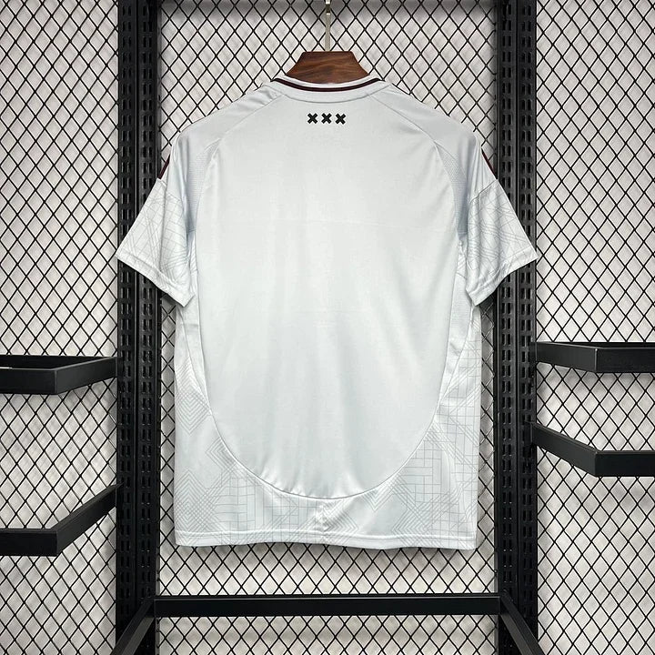 Maillot Ajax Amsterdam foot 2024-2025 troisième, marque Le 12-ème, en tissu bleu avec logo et détails du club.
