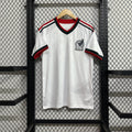 Maillot extérieur Mexique 25/26 de Le 12, maillot de football avec logo et motifs colorés, vue frontale.