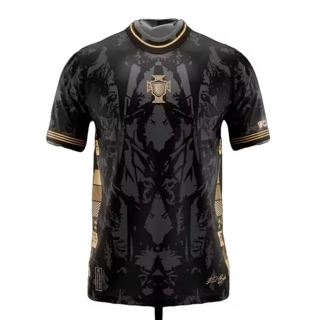 Maillot de football Portugal 25/26 Noir Le 12 -ème Maillot, maillot Portugal spécial noir avec logo et motifs sportifs.