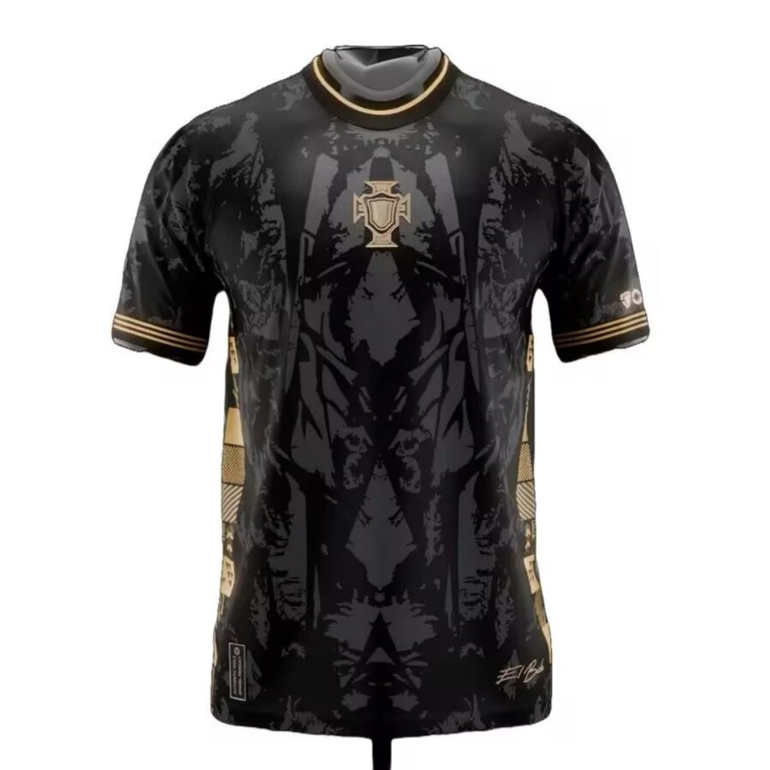 Maillot de football Portugal 25/26 Noir Le 12 -ème Maillot, maillot Portugal spécial noir avec logo et motifs sportifs.