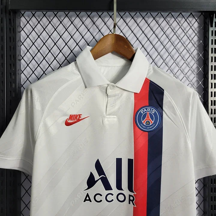 Maillot de football Le 12 -ème Paris Retro 2019-2020, maillot de sport avec logo et design rétro visible sur l'image.