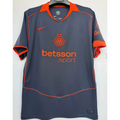 Maillot third de l'Inter Milan 25/26 par Le 12 -ème Maillot, vue de face avec logo et motifs bleus.