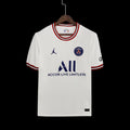 Maillot de football rétro Le 12 Paris 2017-2018, maillot de l'équipe parisienne, vue de face avec logo et détails du design.