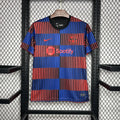 Maillot d'entraînement de football FC Barcelone 2024-2025 Le 12-ème Maillot, vue de face avec logo et design moderne
