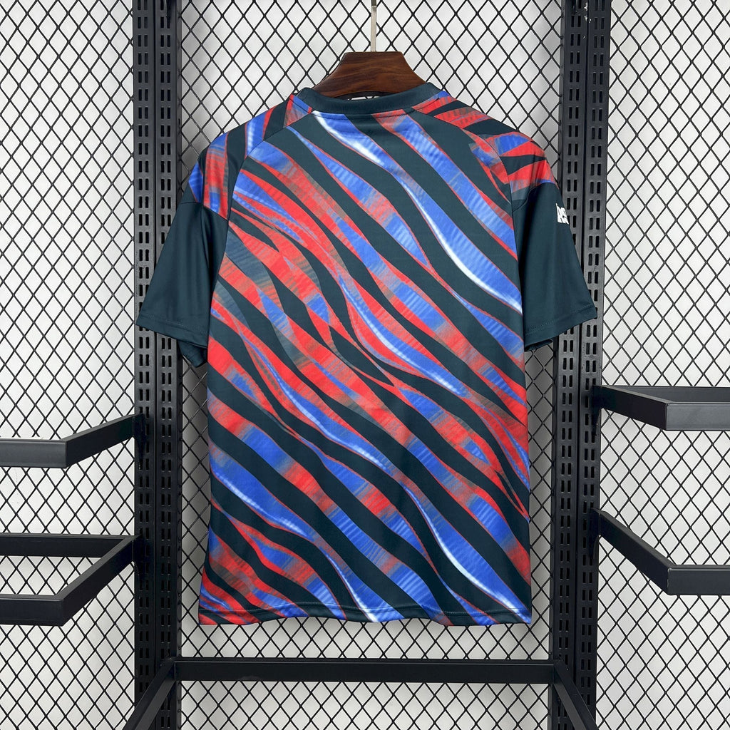 Maillot d'entraînement Arsenal 2026-27 Le 12 -ème Maillot, jersey sportif avec logo Arsenal visible.