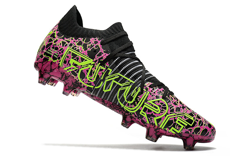 Crampons Future Z 1.1FG de la marque Le 12 -ème Maillot, avec pointes en acier, adaptés pour l'escalade et l'alpinisme.