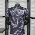 Maillot de football Angleterre Concept 2026 de la marque Le 12 -ème Maillot, vue de face avec logo et design moderne.